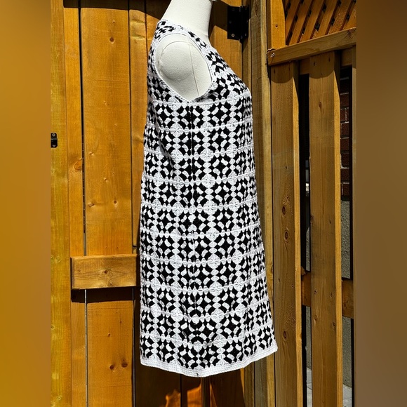🆕 FARM Rio 🧿 NWOT Patch Crochet Black & White Monochrome Mini Dress - Size S - Picture 7 of 14
